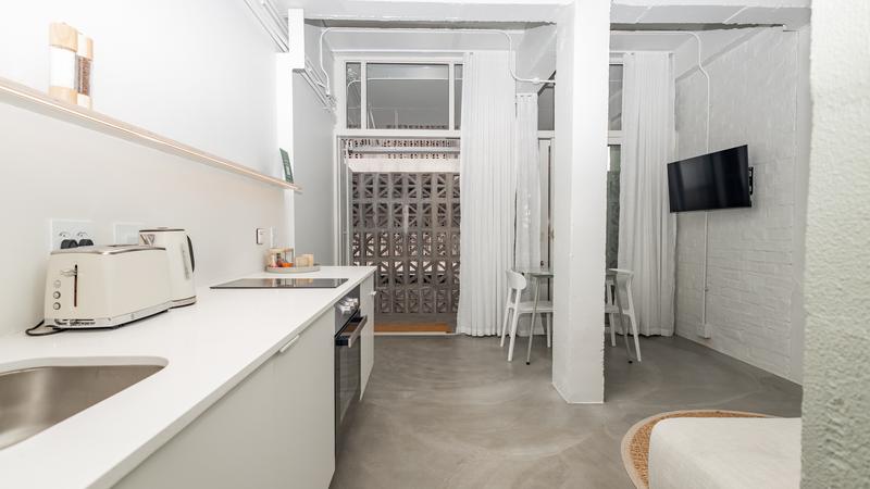 To Let 1 Bedroom Property for Rent in Gardens Western Cape